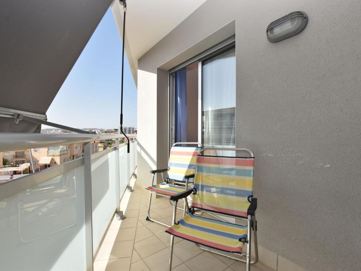 Apartment Oliveres By Interhome Torredembarra Exterior photo